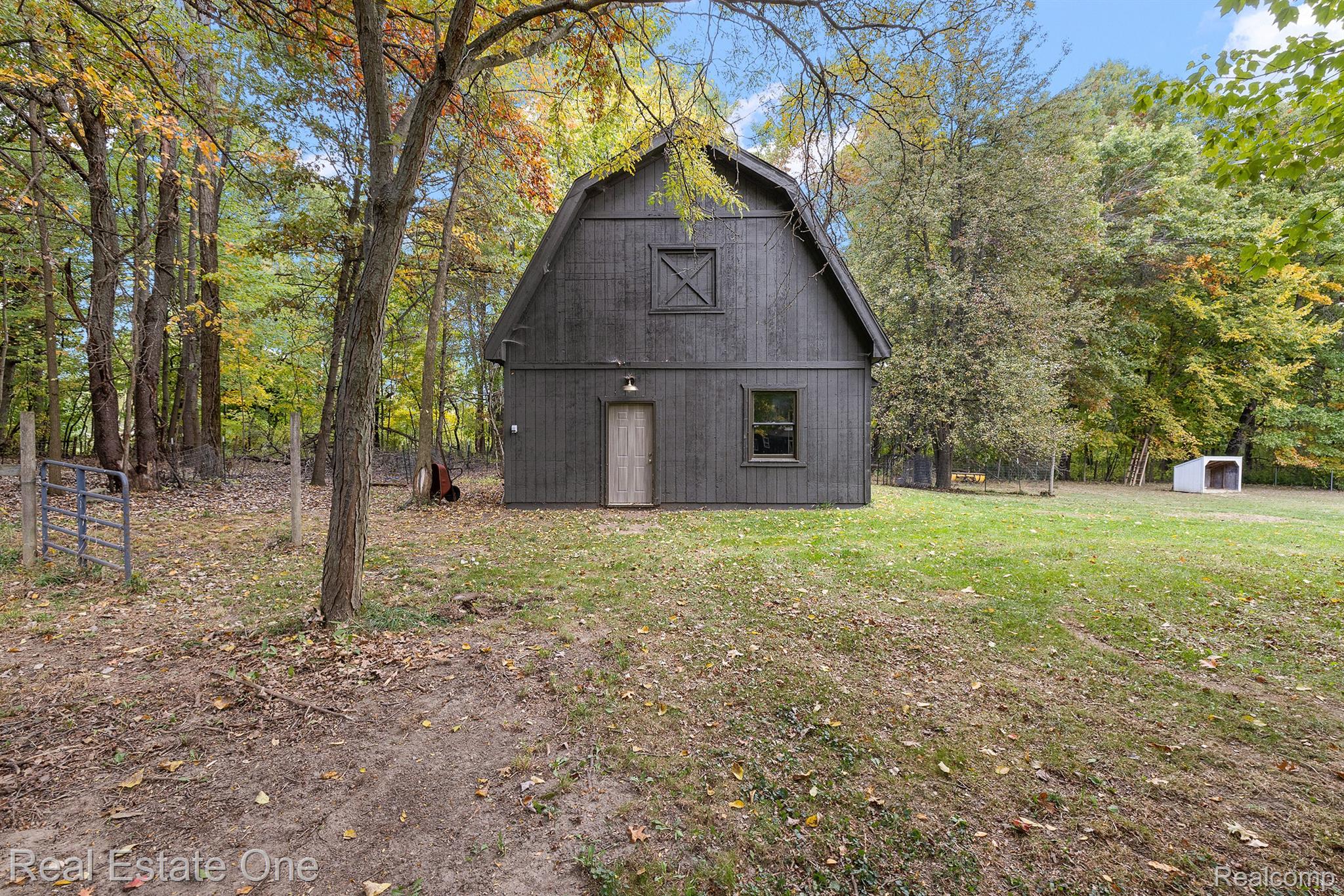 3700 Collins Road Oakland, MI 48363 - Photo 12 of 44 Gallery Image 12