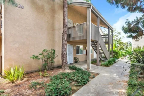 $460,000 | 8620 Via Mallorca, Unit H, La Jolla, CA 92037