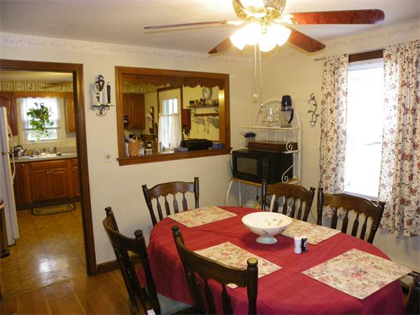 20 Ferncroft Road Braintree, MA 02184 - Photo 4 of 10 Gallery Image 4