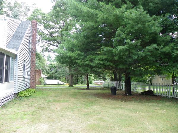 20 Ferncroft Road Braintree, MA 02184 - Photo 9 of 10 Gallery Image 9