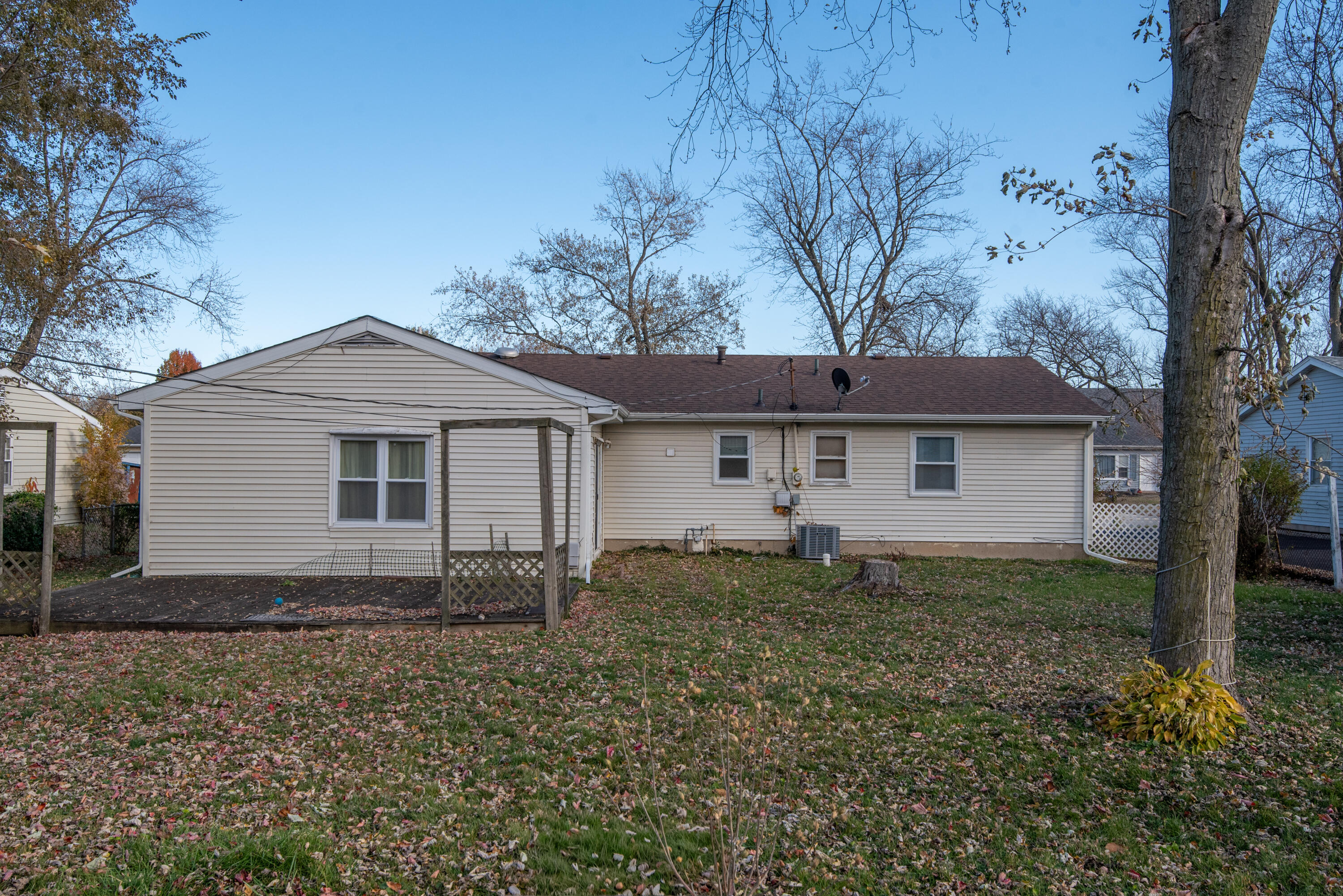 754 Governor Road Valparaiso, IN 46385 - Photo 30 of 33 3000x2002