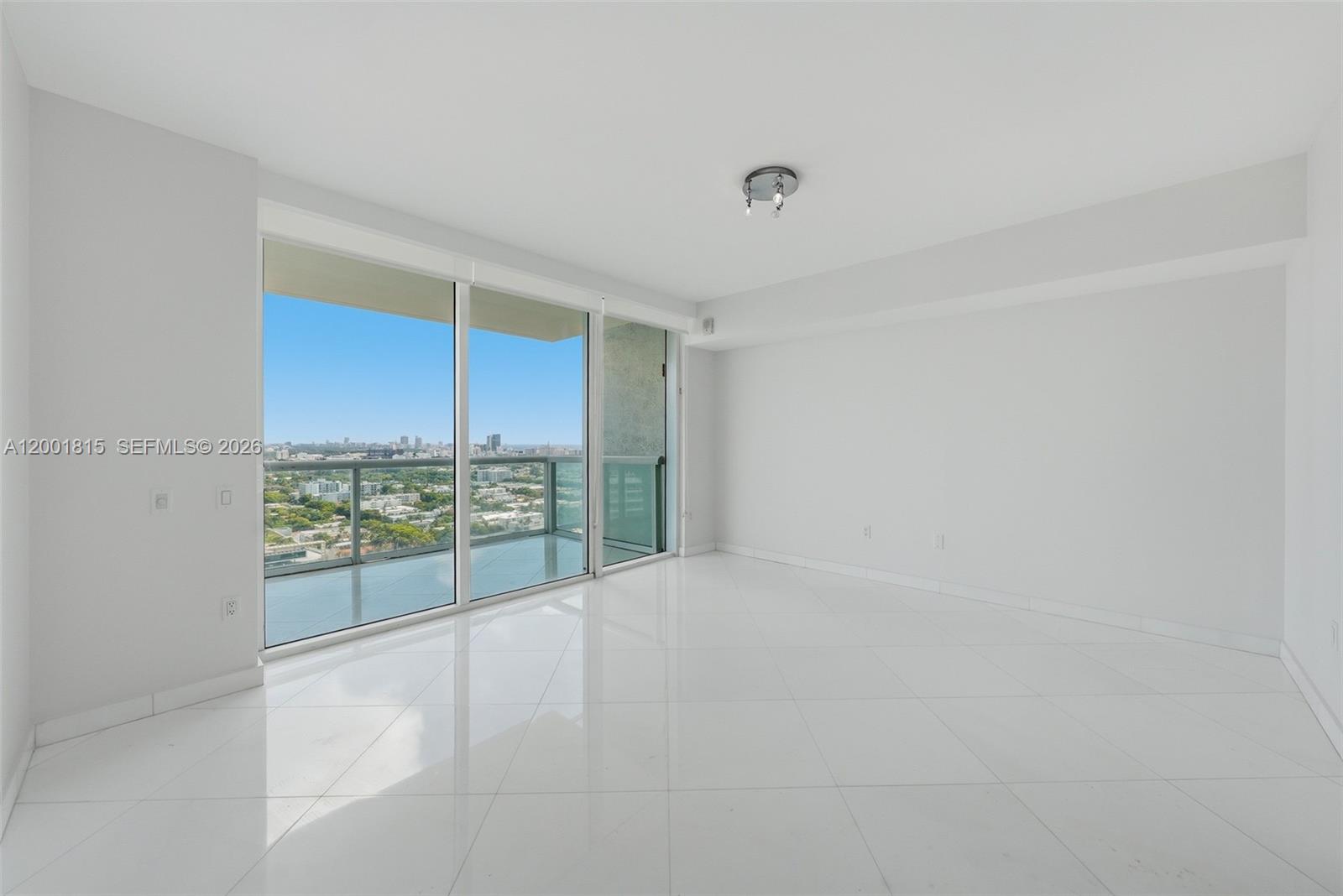 450 Alton Road, Unit 2704 Miami Beach, FL 33139 - Photo 6 of 15
