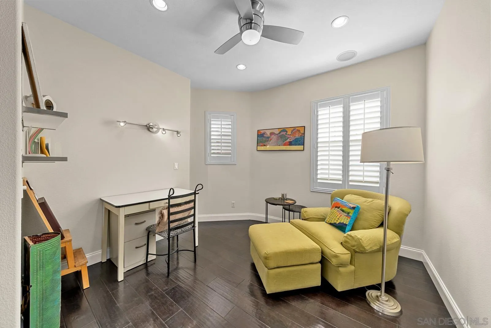 558 Beach Street Encinitas, CA 92024 - Photo 13 of 29 a living room with furniture and a wooden floor