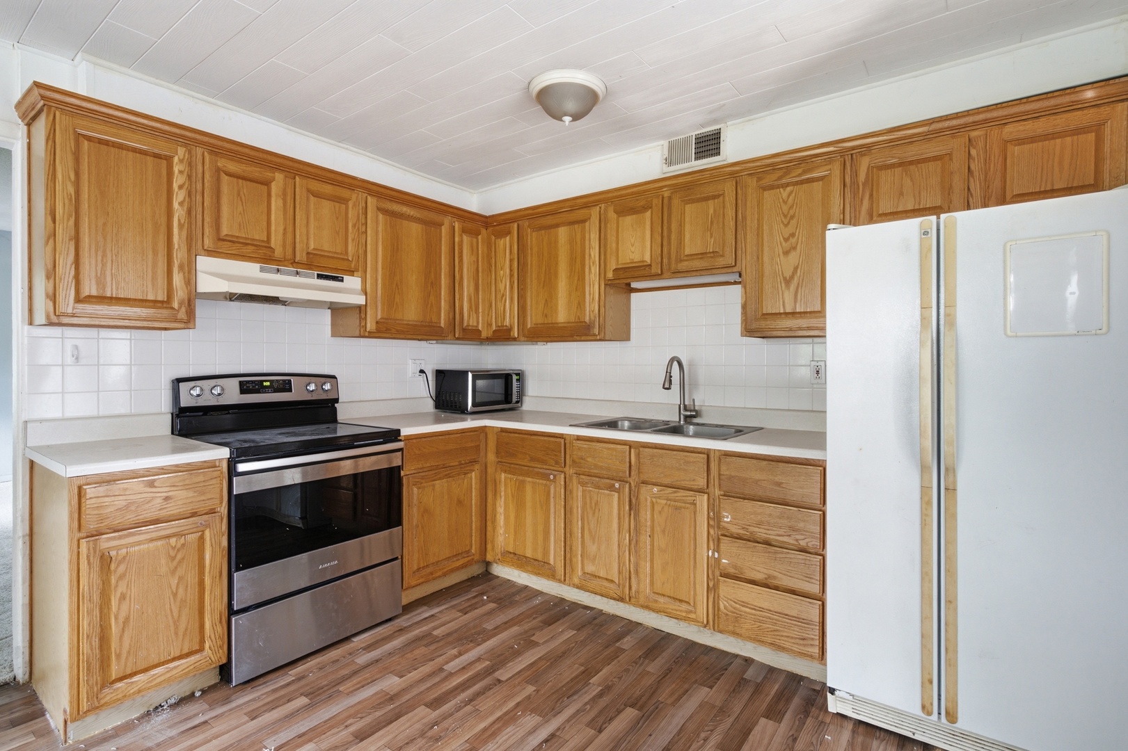 1013 Highmoor Road Lombard, IL 60148 - Photo 19 of 28