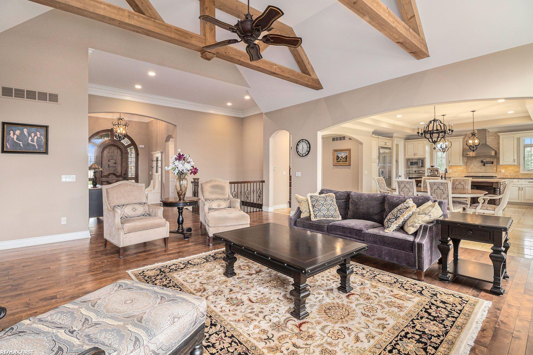 659 Foxwood Trail Rochester, MI 48306 - Photo 21 of 51 Great Room