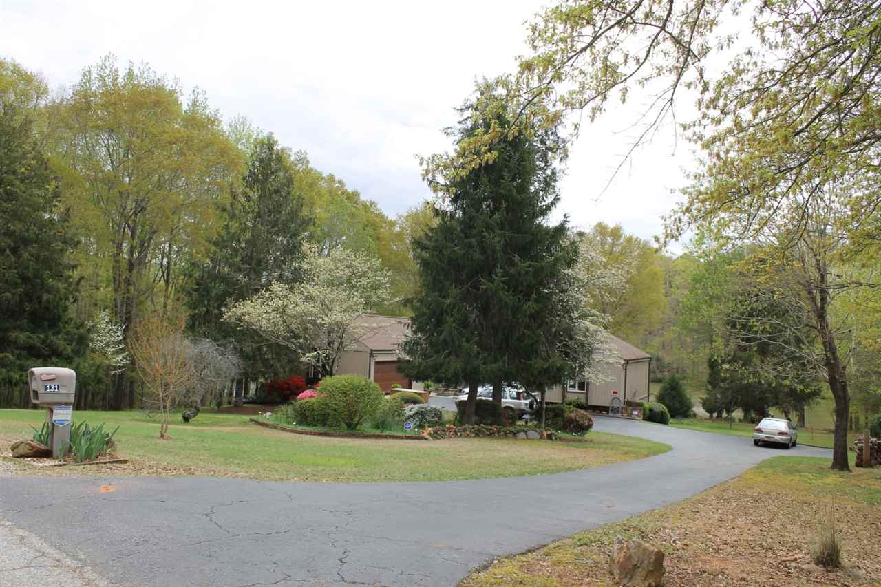 131 Timberlake Circle Inman, SC 29349 - Photo 1 of 29