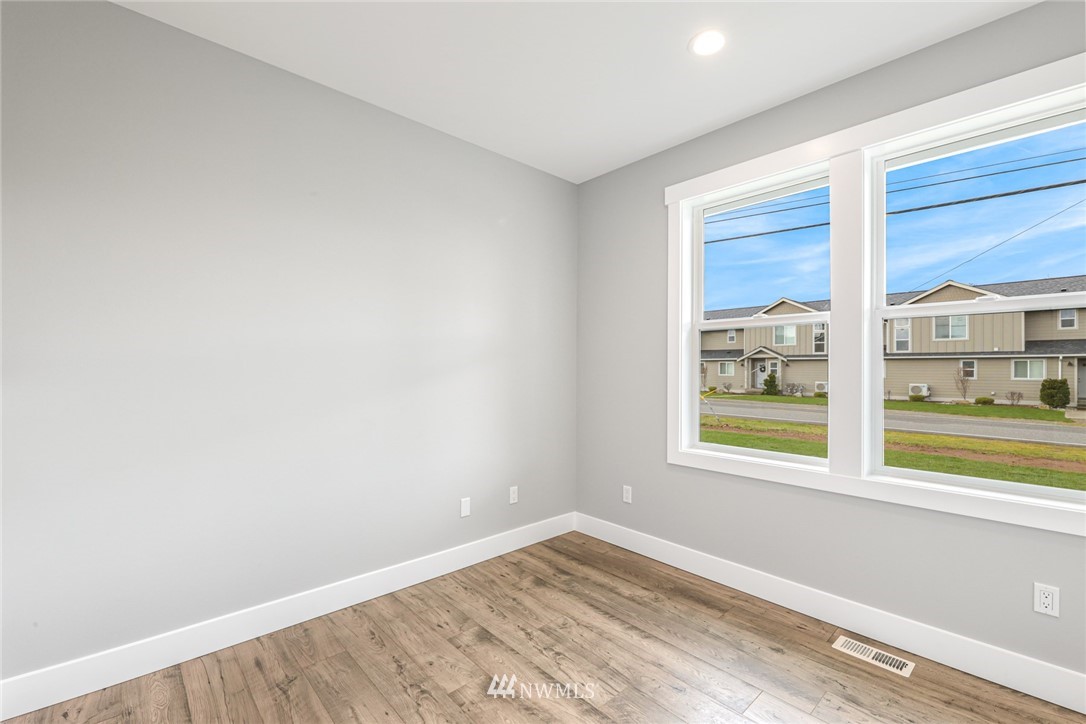 2244 Berryman Loop Lynden, WA 98264 - Photo 31 of 33