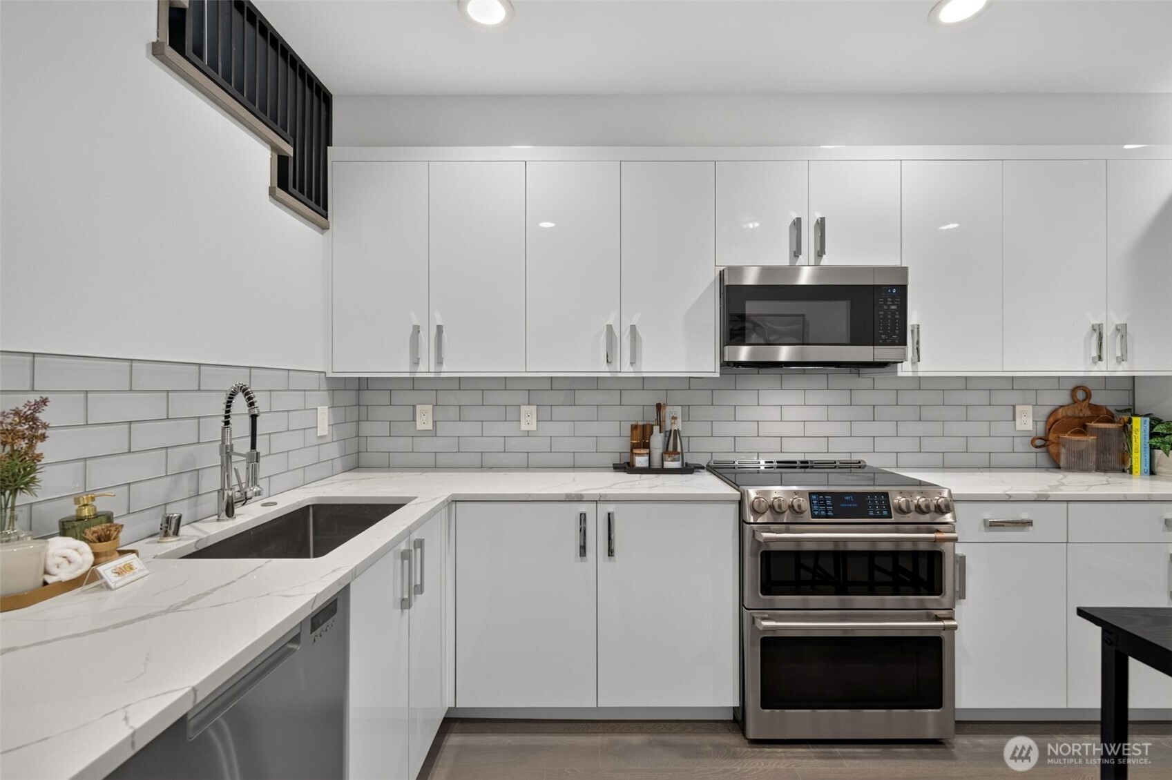 1615 South State Street Seattle, WA 98144 - Photo 9 of 27 Gallery Image 9