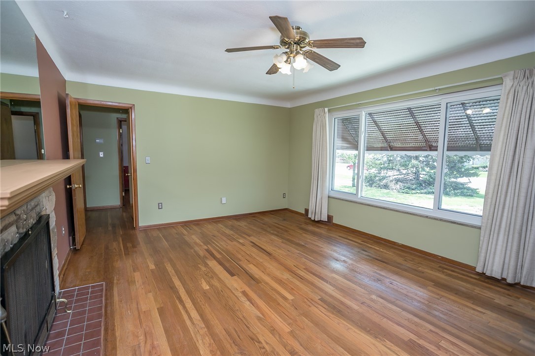 7027 Ridge Road Parma, OH 44129 - Photo 6 of 29
