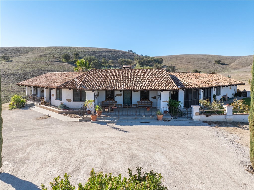 77620 Lowes Canyon Road San Miguel, CA 93451 - Photo 8 of 56