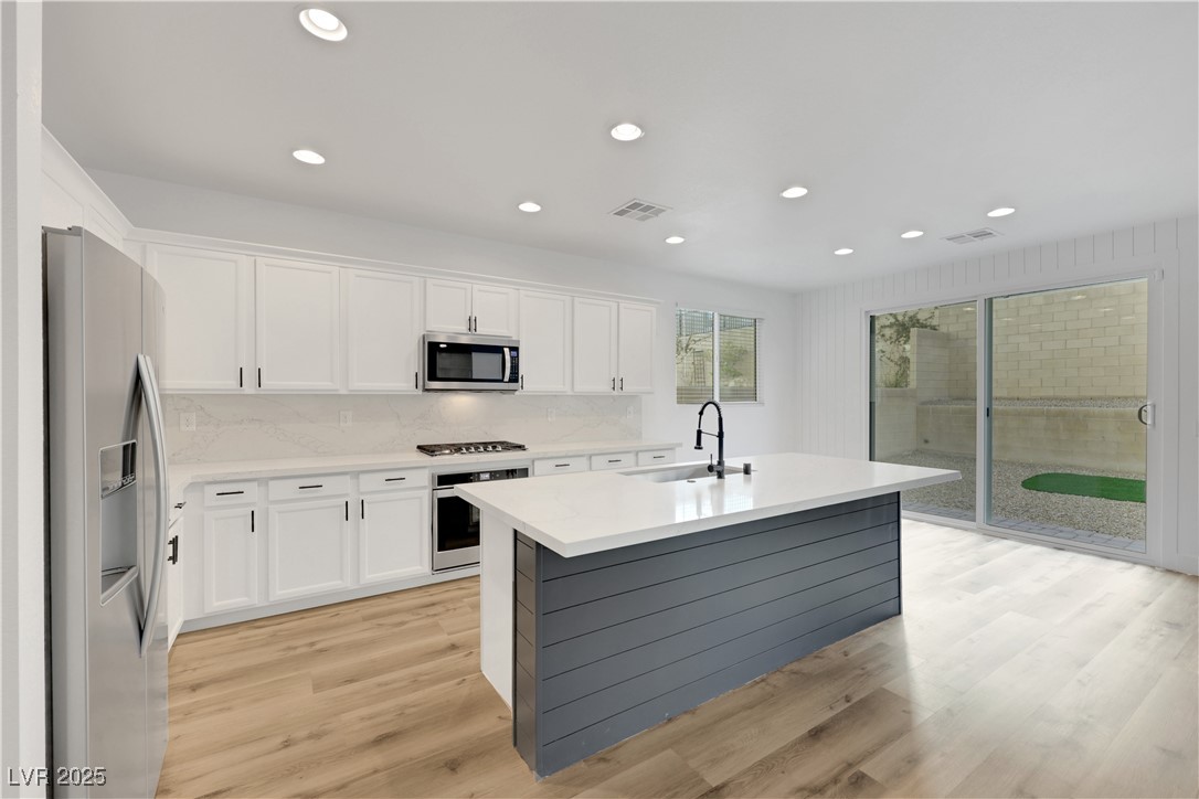 8043 Tank Loop Street Las Vegas, NV 89166 - Photo 14 of 35