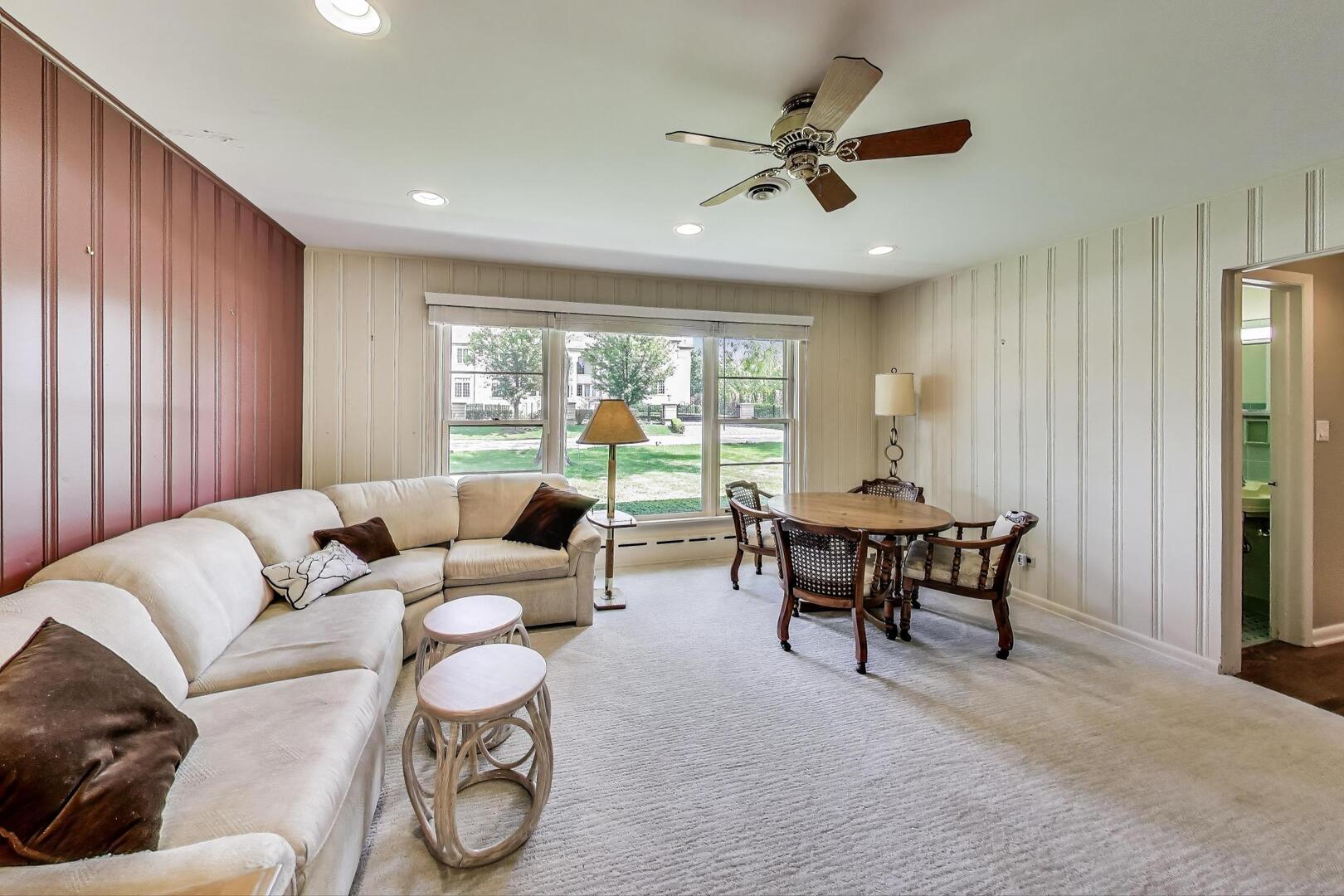 2300 Landwehr Road Northbrook, IL 60062 - Photo 14 of 36
