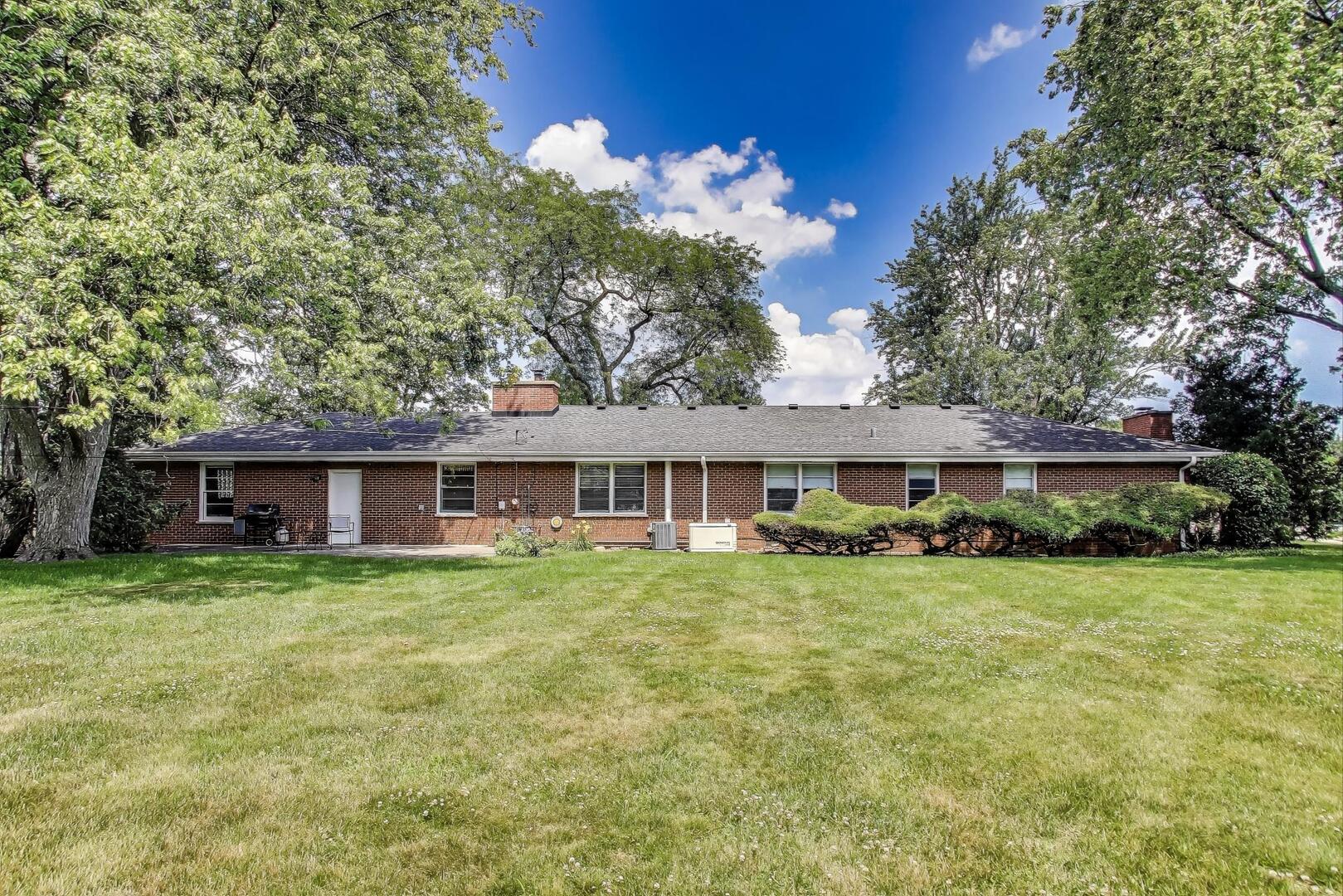 2300 Landwehr Road Northbrook, IL 60062 - Photo 27 of 36
