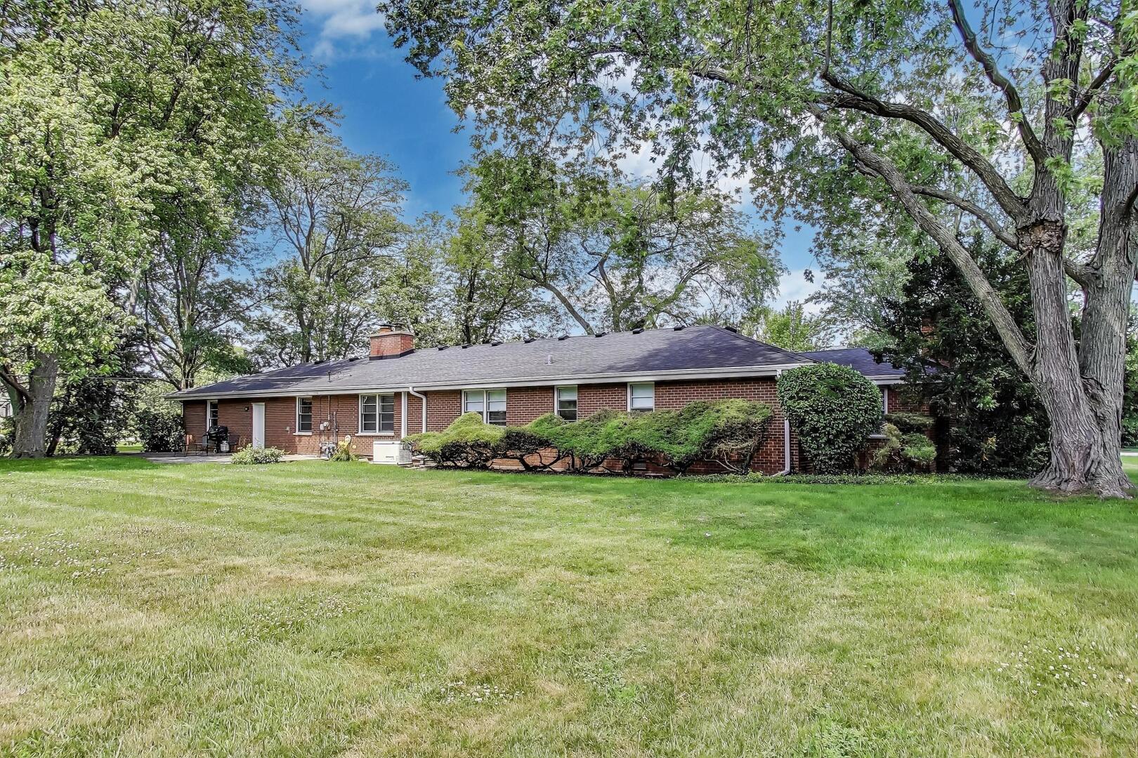 2300 Landwehr Road Northbrook, IL 60062 - Photo 29 of 36