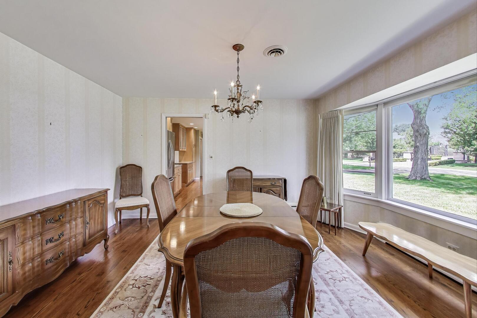 2300 Landwehr Road Northbrook, IL 60062 - Photo 8 of 36