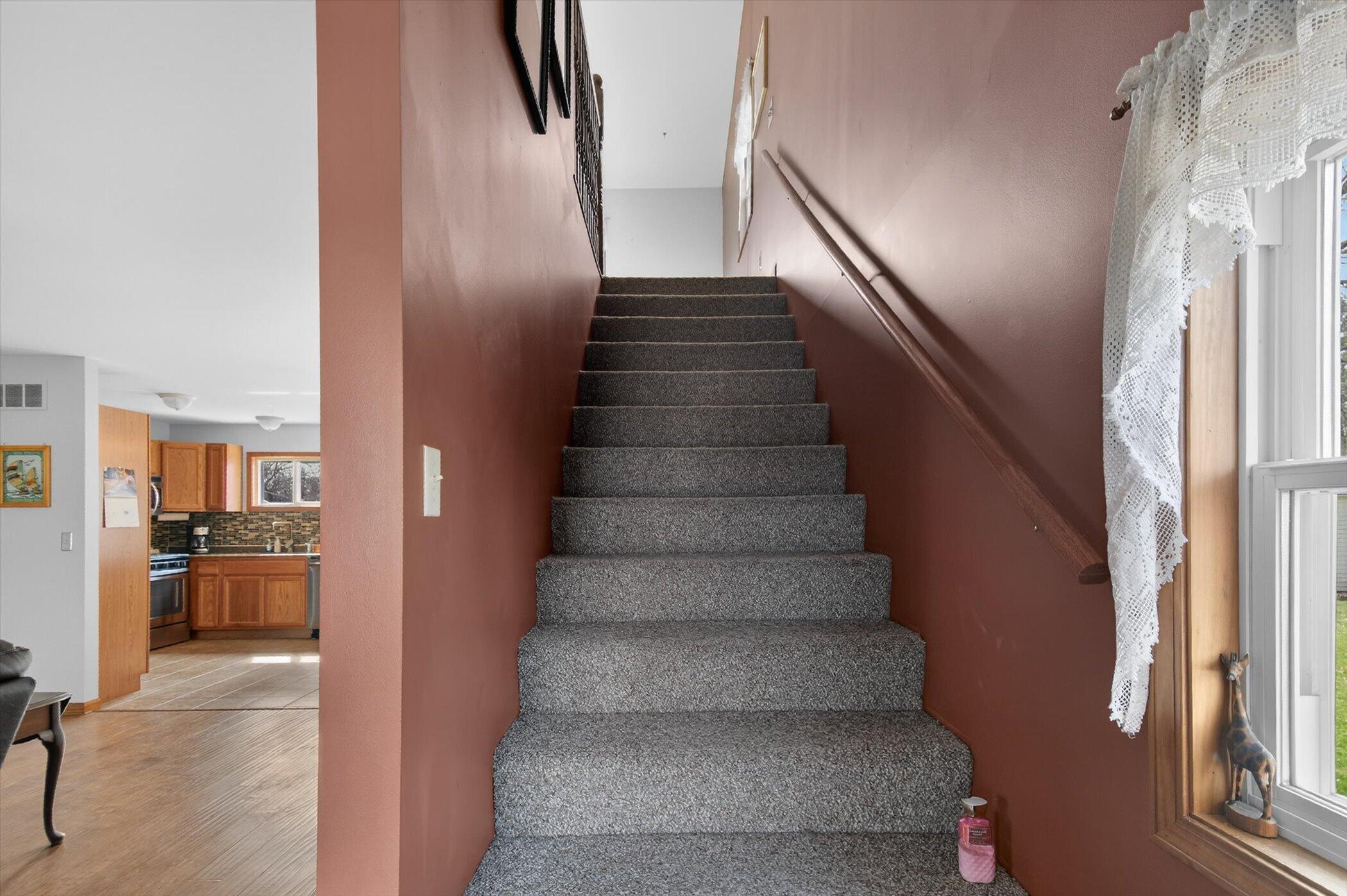 7001 Jefferson Road Brooklyn, MI 49230 - Photo 19 of 49 19-7001 Jefferson Rd Brooklyn-Windowstil