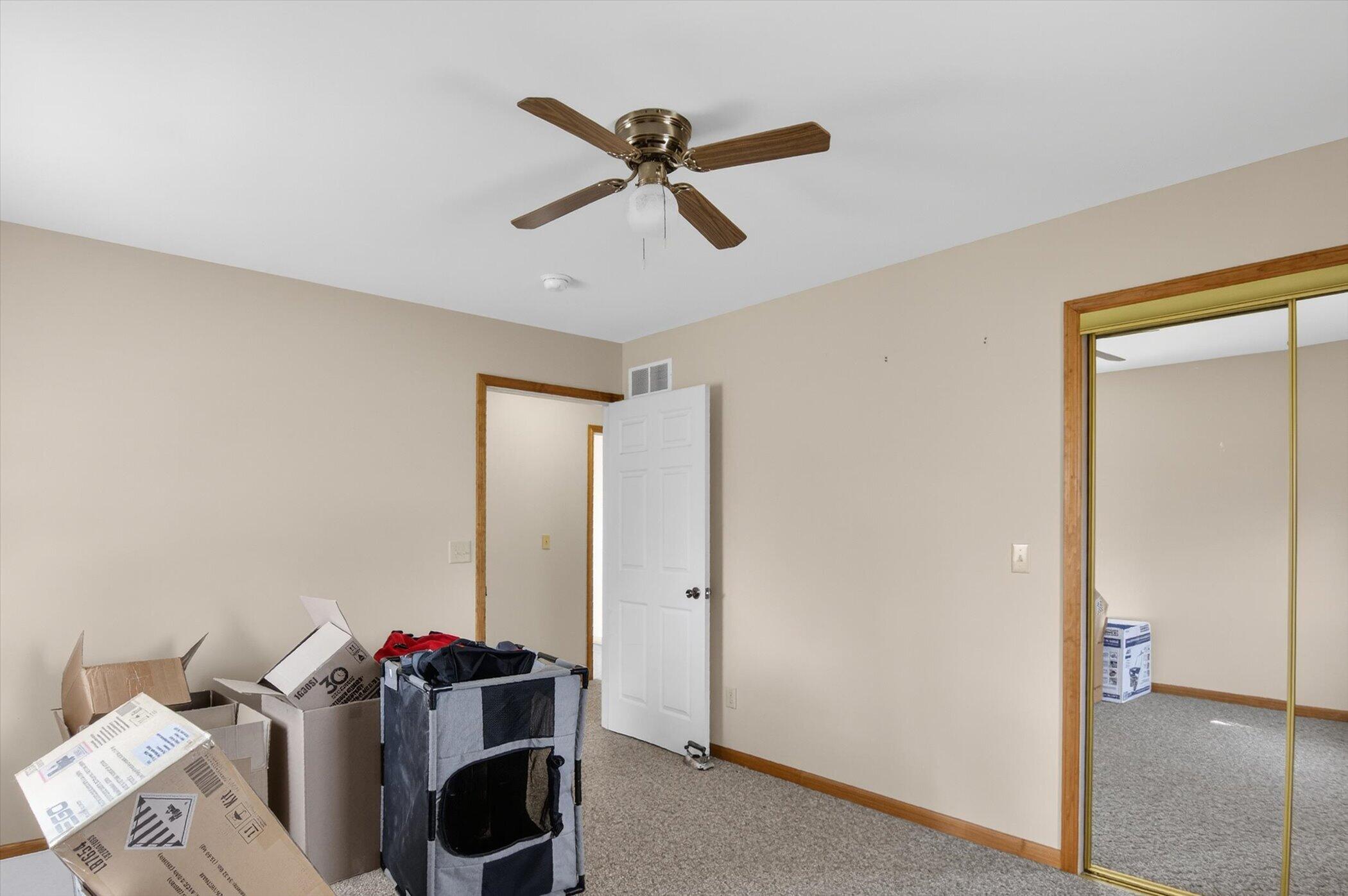 7001 Jefferson Road Brooklyn, MI 49230 - Photo 37 of 49 37-7001 Jefferson Rd Brooklyn-Windowstil
