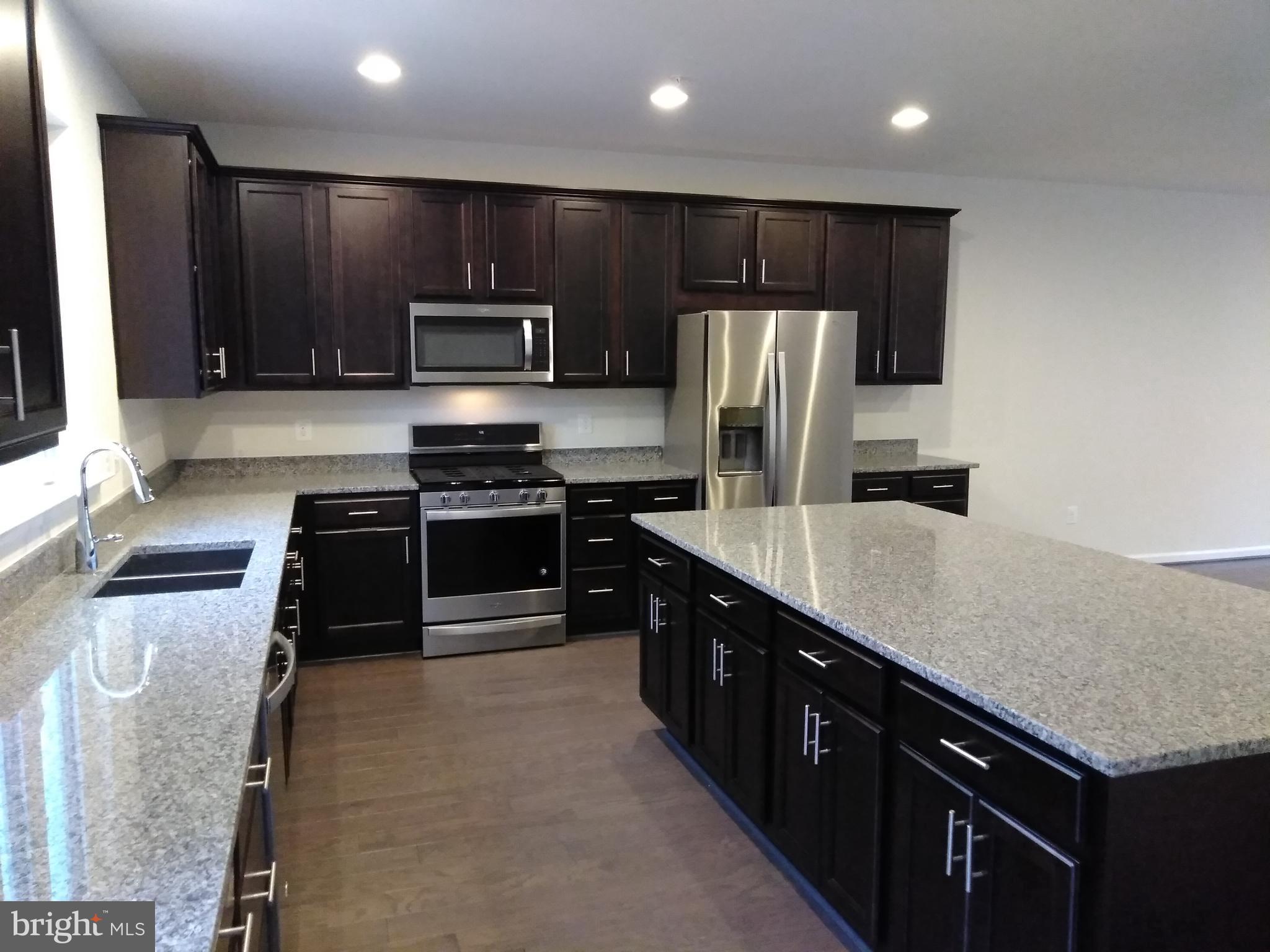 8016 Clovis Way Hanover, MD 21076 - Photo 8 of 41 Kitchen