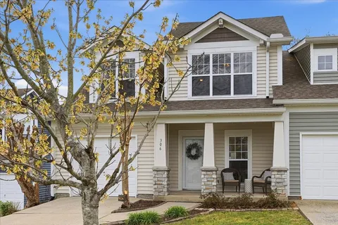 $570,000 | 306 Normandy Circle, Nashville, TN 37209