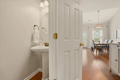 $570,000 | 306 Normandy Circle, Nashville, TN 37209