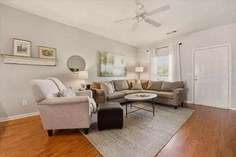 $570,000 | 306 Normandy Circle, Nashville, TN 37209