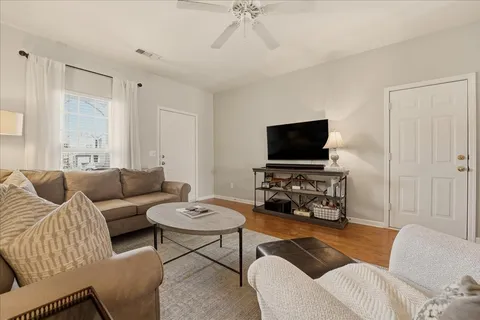 $570,000 | 306 Normandy Circle, Nashville, TN 37209