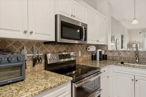 $570,000 | 306 Normandy Circle, Nashville, TN 37209