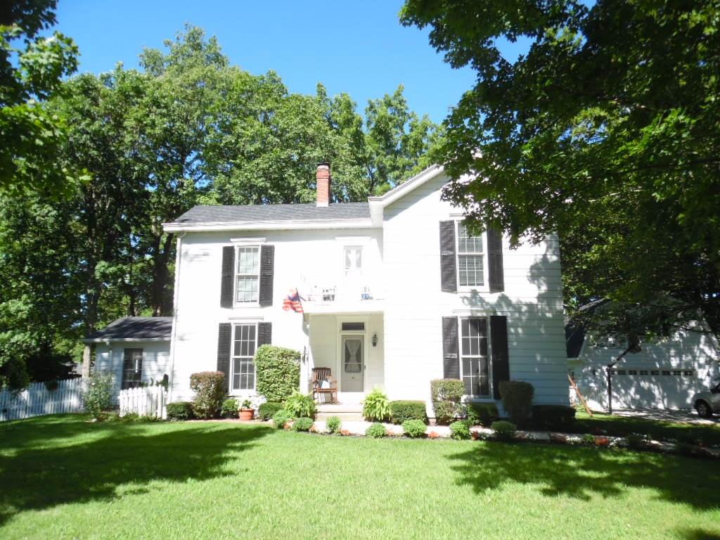 614 Howard Road Greenwood, IN 46142 - Photo 1 of 44 Gallery Image 1