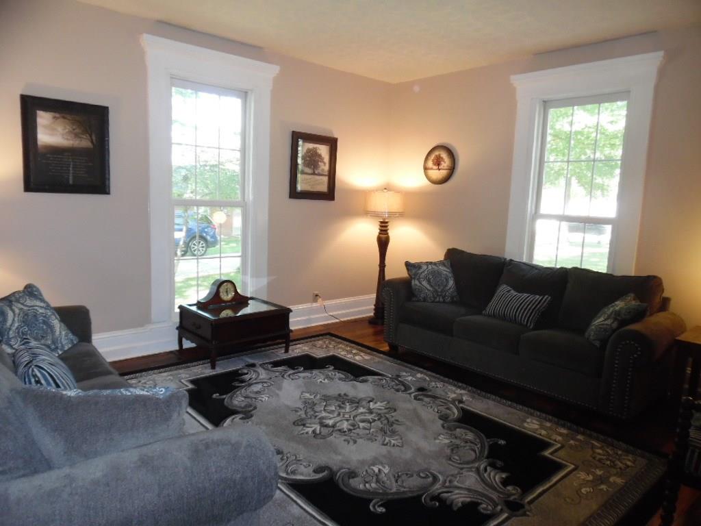 614 Howard Road Greenwood, IN 46142 - Photo 3 of 44 Gallery Image 3