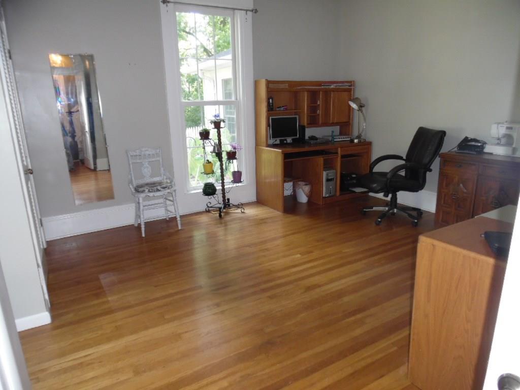 614 Howard Road Greenwood, IN 46142 - Photo 21 of 44 Gallery Image 21