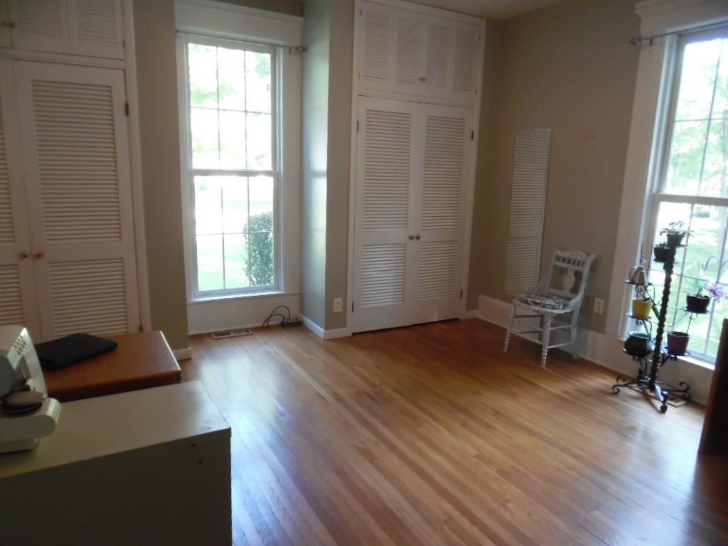 614 Howard Road Greenwood, IN 46142 - Photo 22 of 44 Gallery Image 22