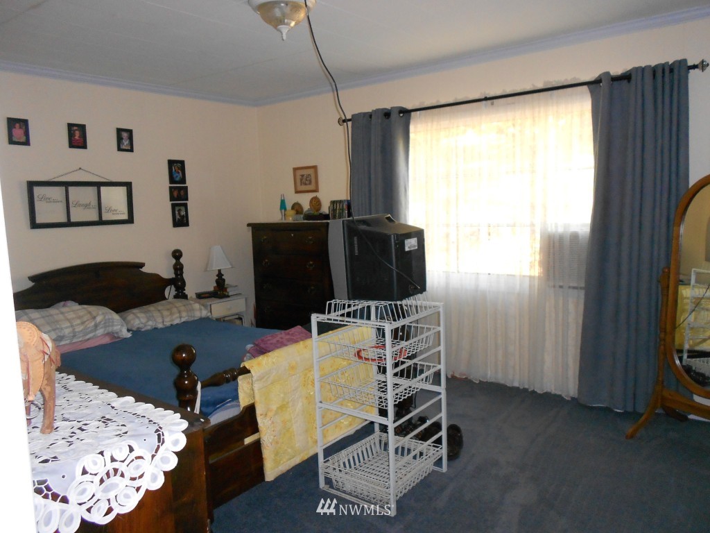 321 Holcomb Road Kelso, WA 98626 - Photo 7 of 14 Gallery Image 7