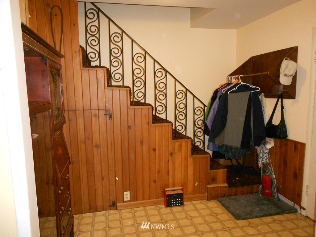 321 Holcomb Road Kelso, WA 98626 - Photo 9 of 14 Gallery Image 9
