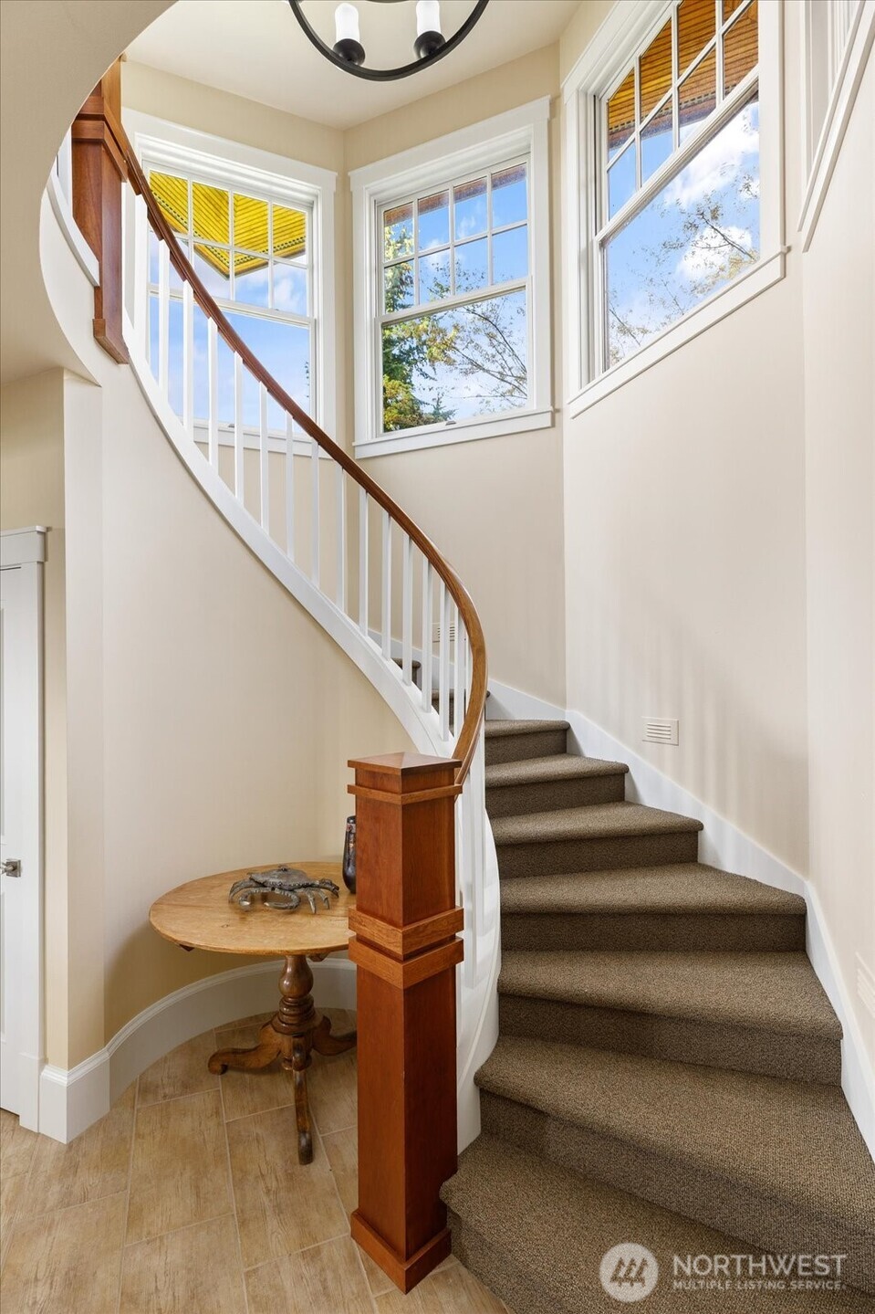 5848 Mutiny Bay Road Freeland, WA 98249 - Photo 31 of 40 a view of entryway