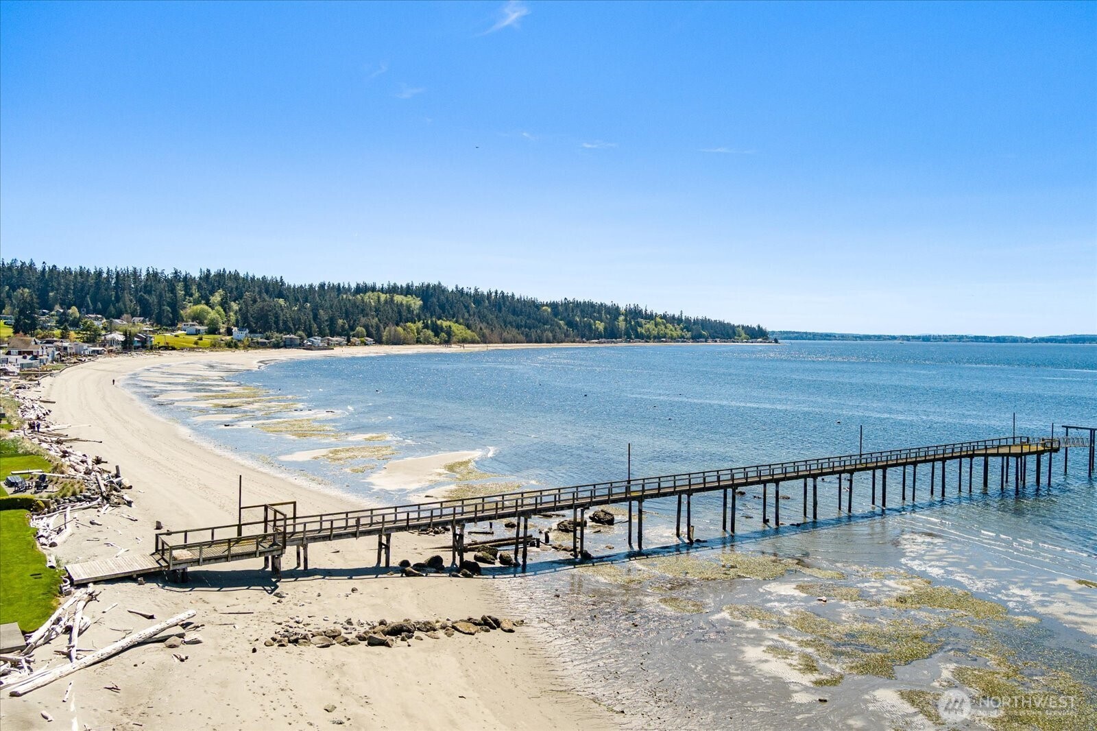 5848 Mutiny Bay Road Freeland, WA 98249 - Photo 8 of 40 a view of an ocean beach