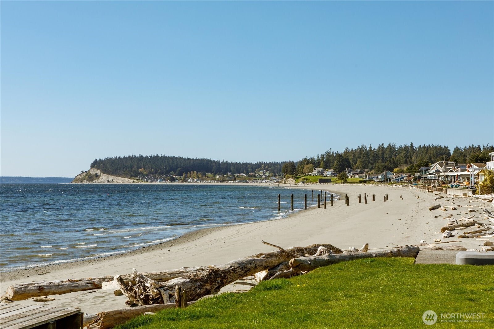 5848 Mutiny Bay Road Freeland, WA 98249 - Photo 10 of 40 a view of a lake with houses