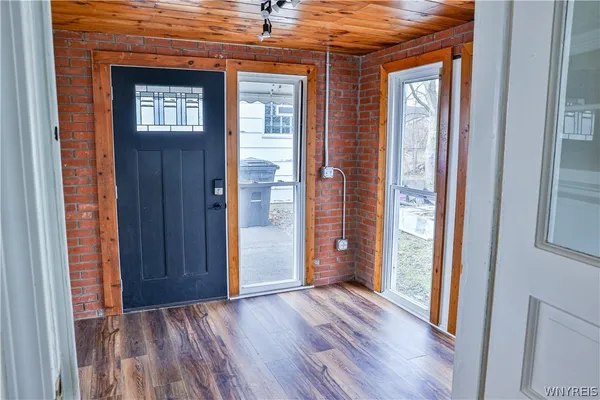 $1,350 | 21 Center Street, Evans, NY 14006