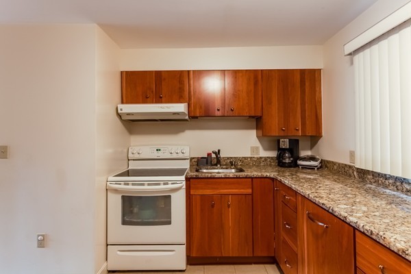 30 Jacqueline Road, Unit A Waltham, MA 02452 - Photo 6 of 12 Gallery Image 6