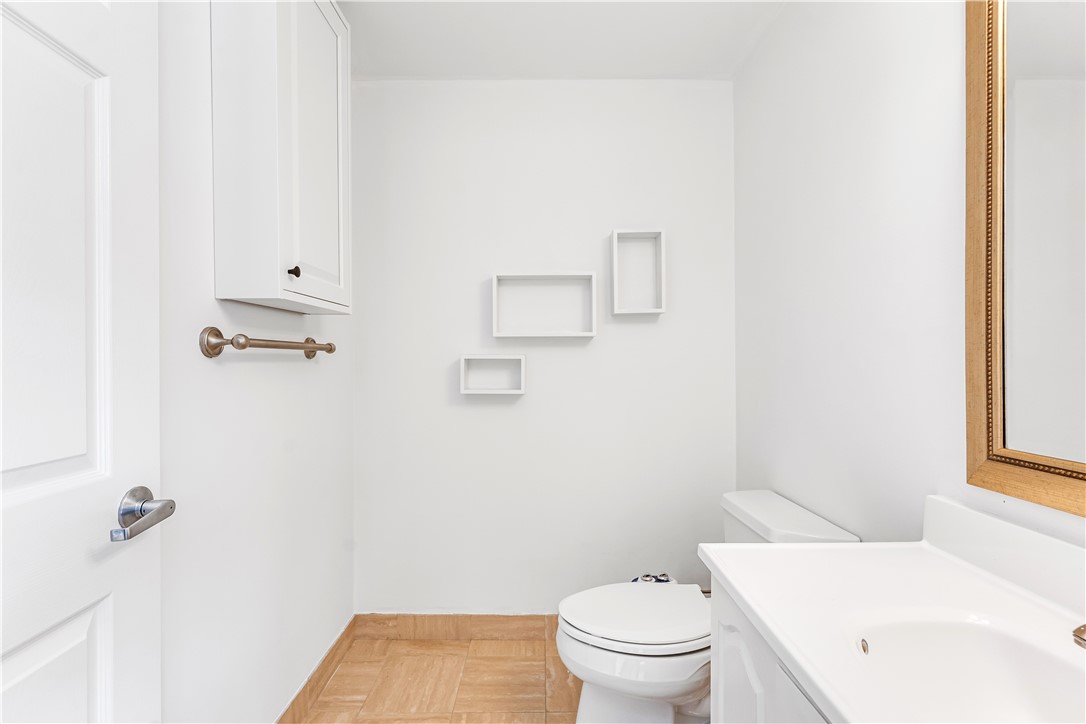 22 Miles Avenue, Unit 1 Providence, RI 02906 - Photo 12 of 32