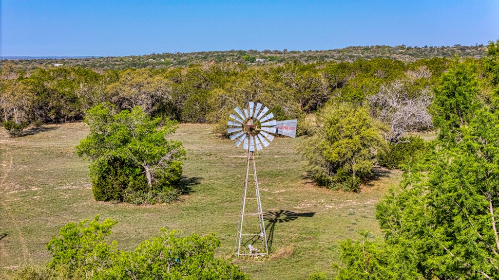 27 Center Point Center Point, TX 78010 - Photo 2 of 74
