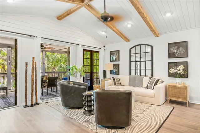 $8,500 | 1215 Winding Oaks Circle East, Unit 406, Vero Beach, FL 32963