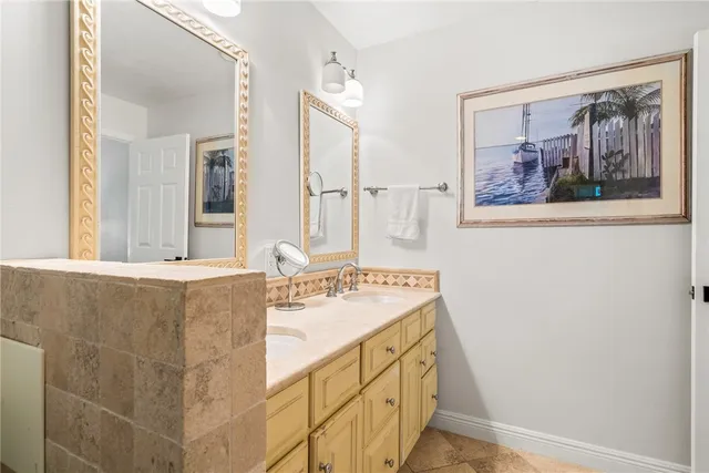 $8,500 | 1215 Winding Oaks Circle East, Unit 406, Vero Beach, FL 32963