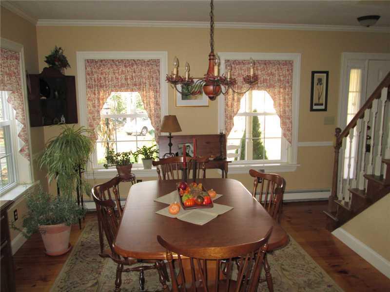 27 Mt Mica Road South Paris, ME 04281 - Photo 5 of 35 Dining Room.