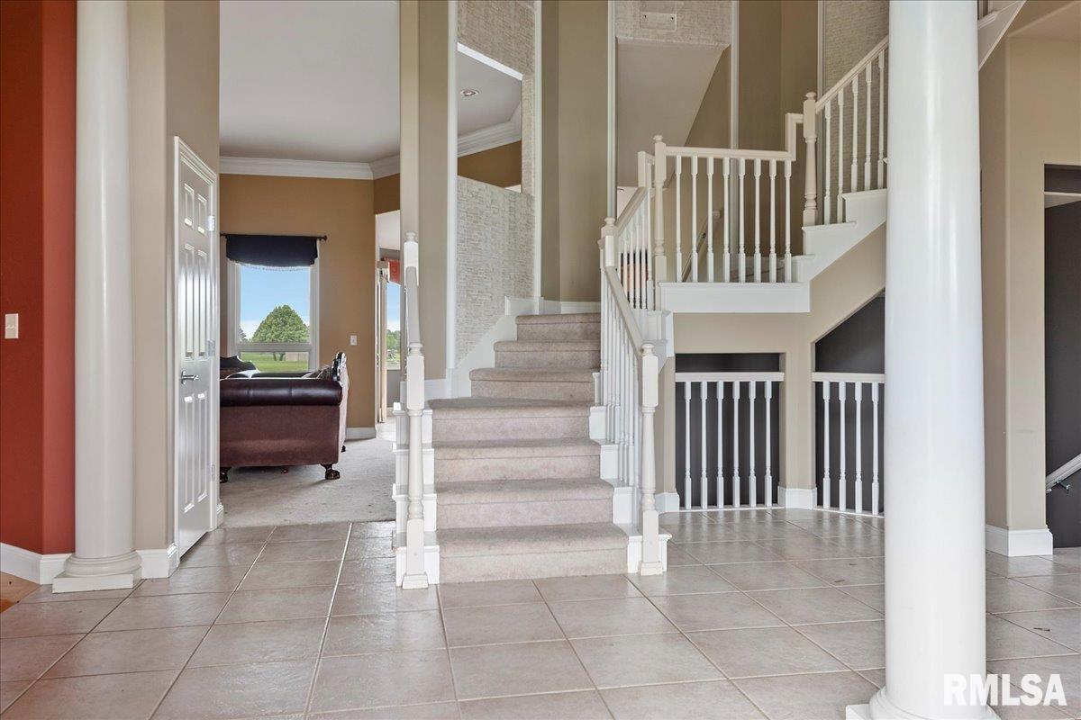 6401 Stonehaven Ridge Springfield, IL 62711 - Photo 3 of 76