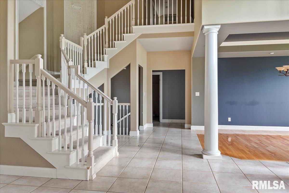 6401 Stonehaven Ridge Springfield, IL 62711 - Photo 4 of 76
