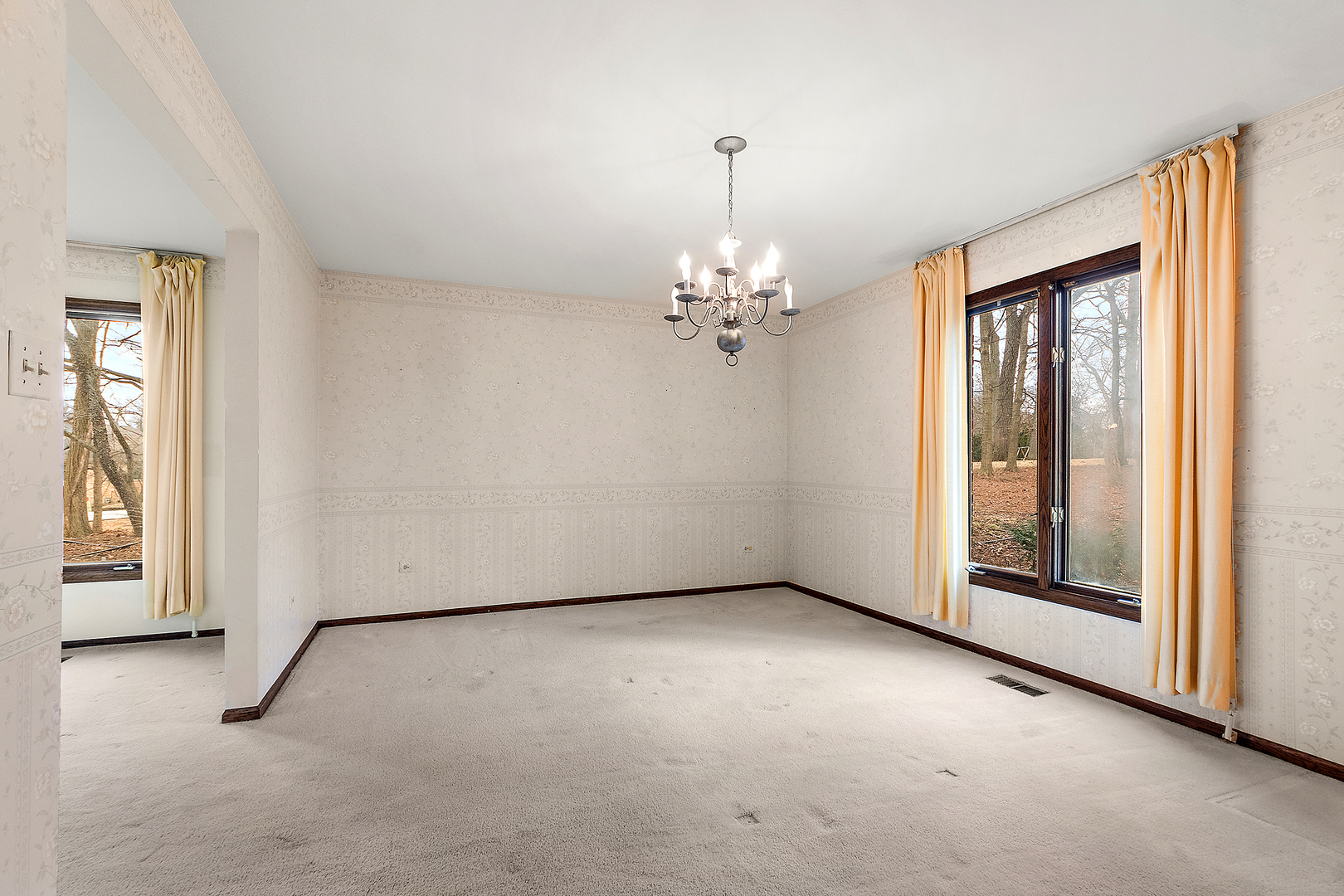 598 Aberdeen Road Frankfort, IL 60423 - Photo 6 of 50
