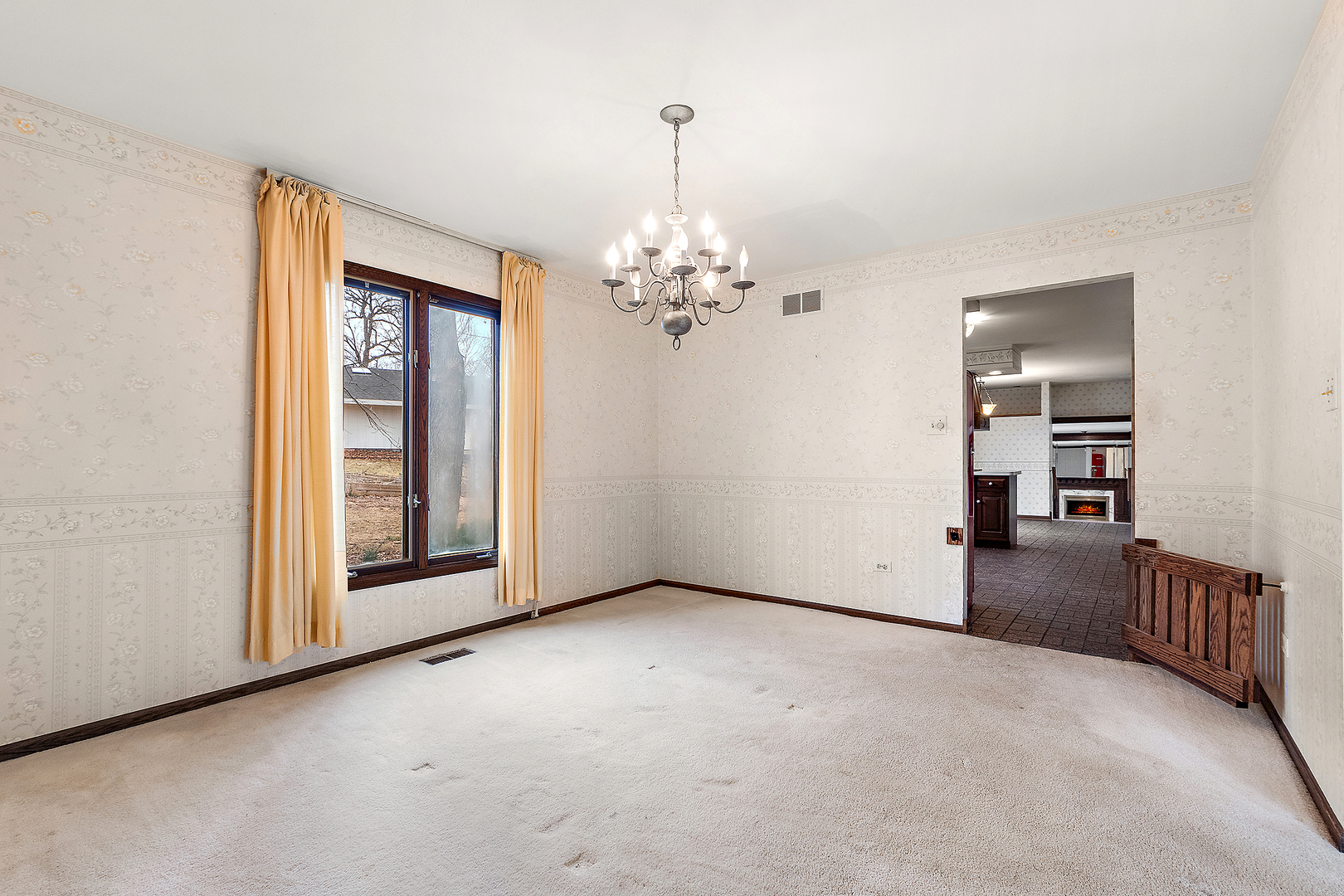 598 Aberdeen Road Frankfort, IL 60423 - Photo 7 of 50