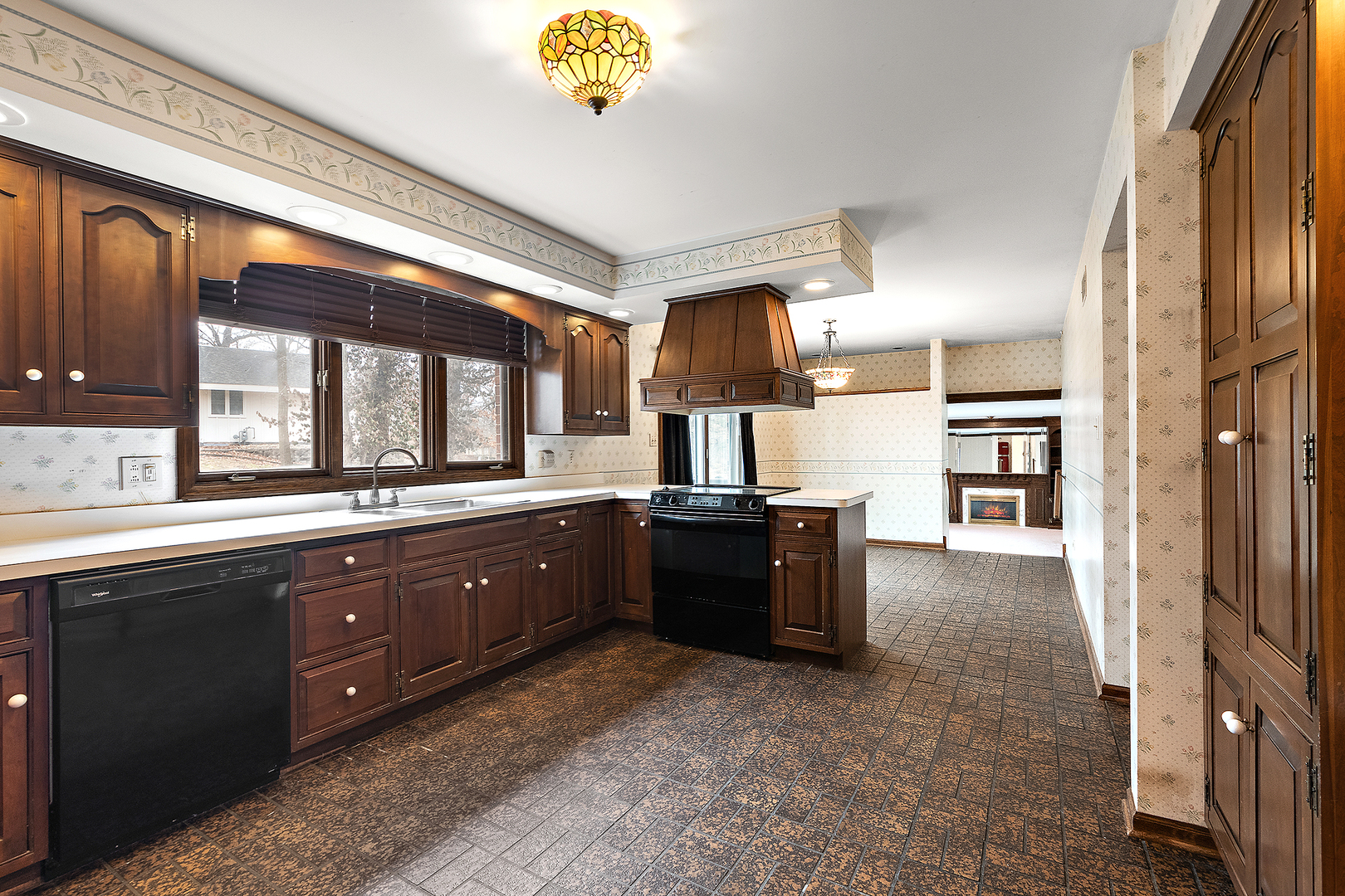 598 Aberdeen Road Frankfort, IL 60423 - Photo 8 of 50