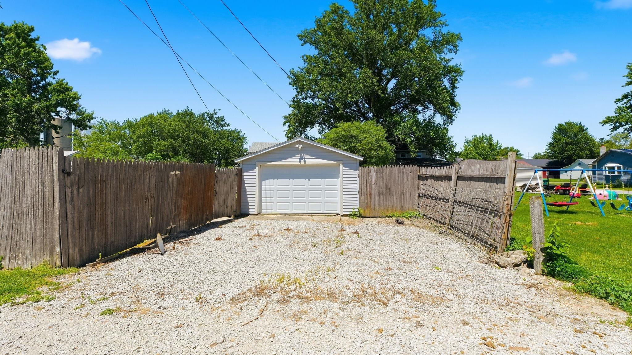 98 West Washington Street Poneto, IN 46781 - Photo 39 of 40