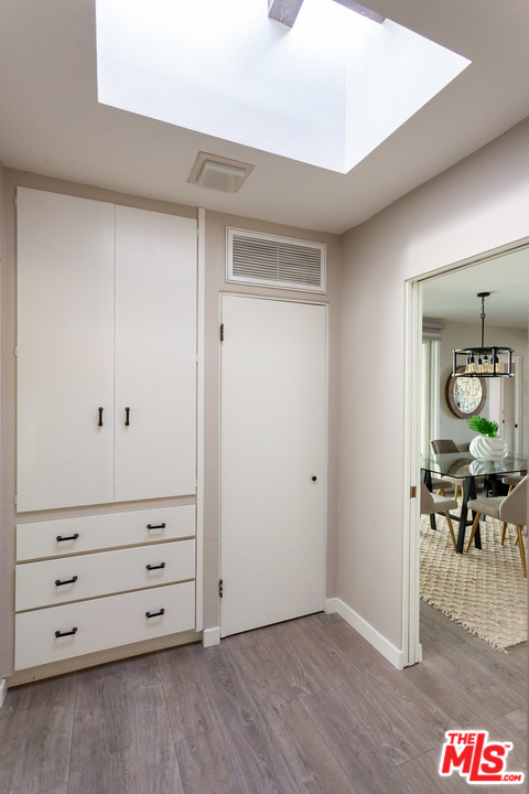 317 Redlands Street Playa del Rey, CA 90293 - Photo 23 of 34 Gallery Image 23